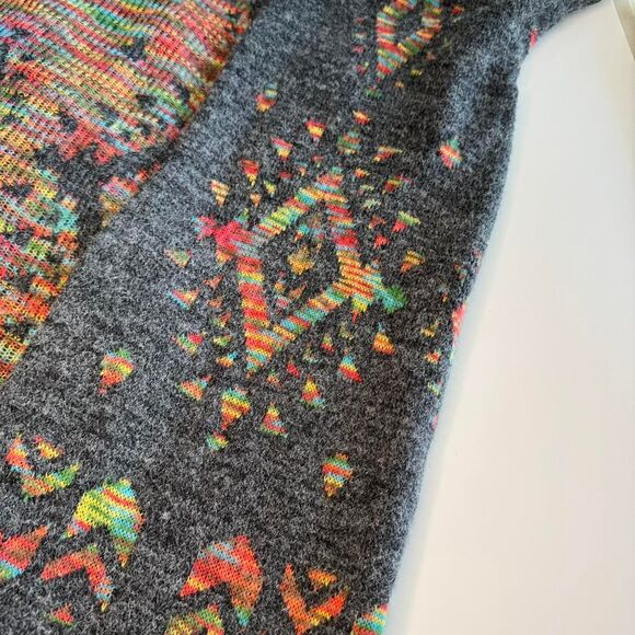 Debut Women's Grey Cardigan with Colorful Tribal Inspired Print. Cozy. Boho. - Picture 4 of 7